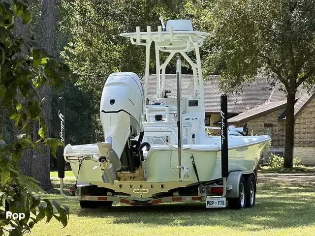 Yellowfin 24 Bay