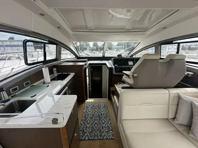 Sea Ray Sundancer 400