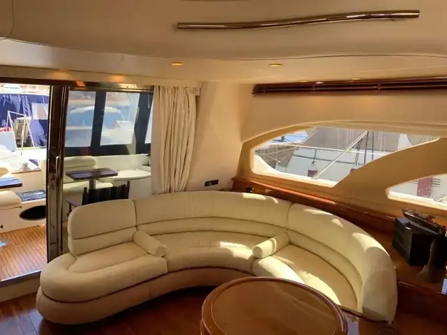 Azimut 55