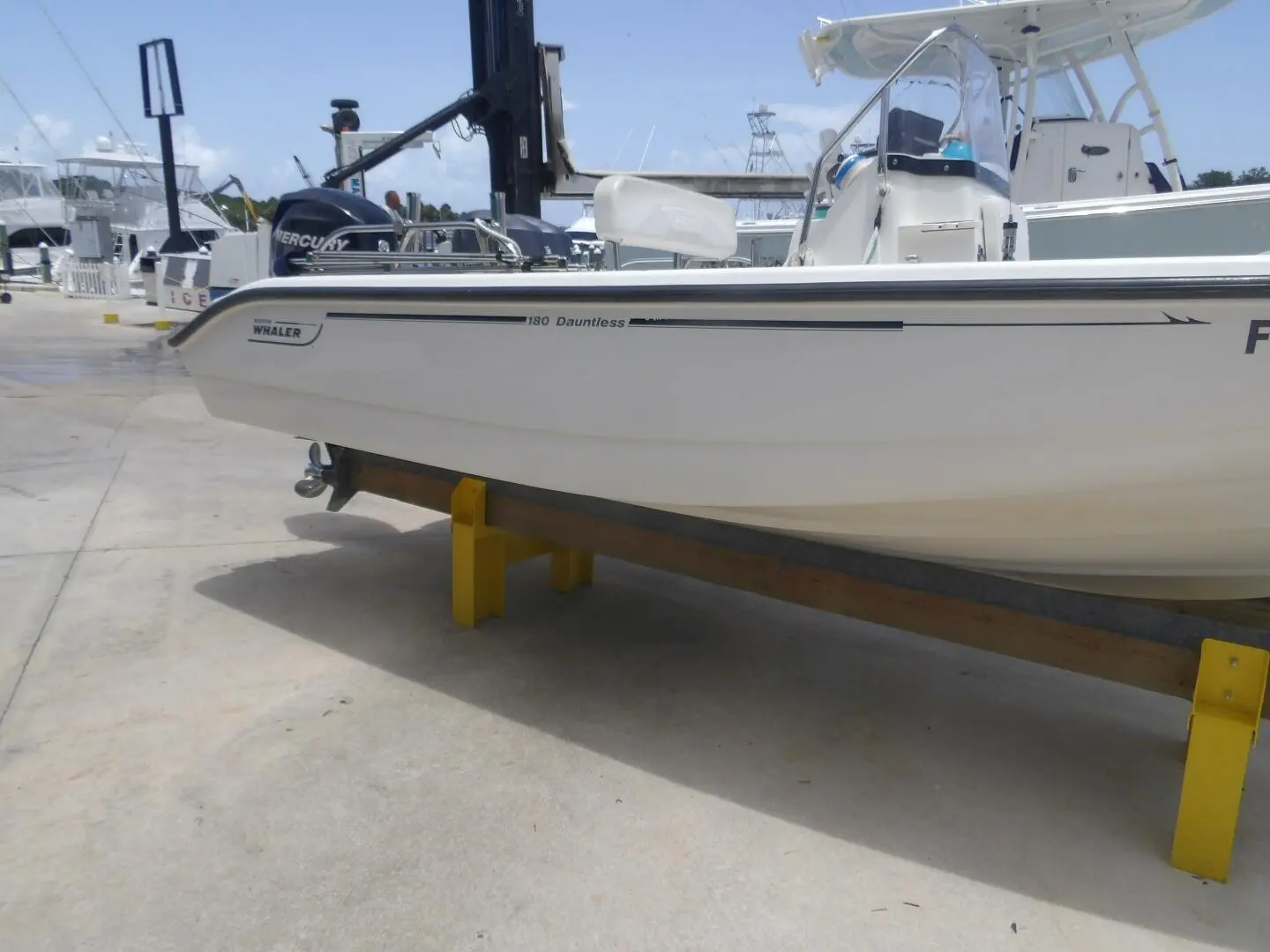 2006 Boston Whaler 180 dauntless