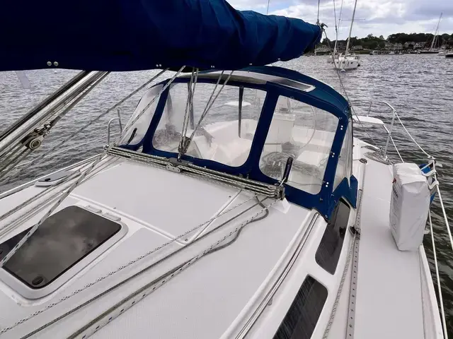 Catalina 320