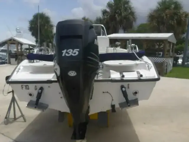 Boston Whaler 180 Dauntless