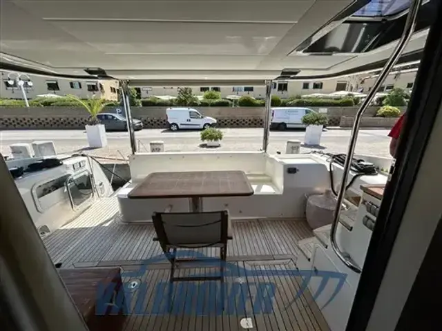 Absolute 52 Navetta