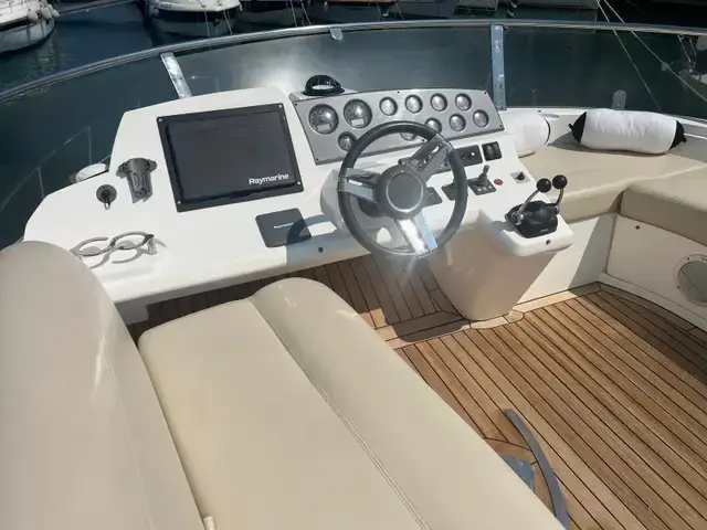 Sealine F 425 Flybridge