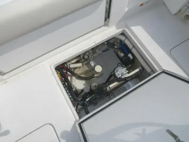 Chris-Craft Catalina 23