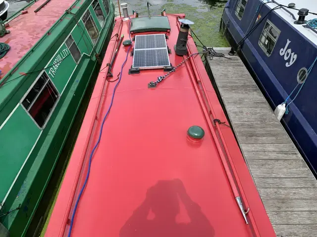 Springer Narrowboat