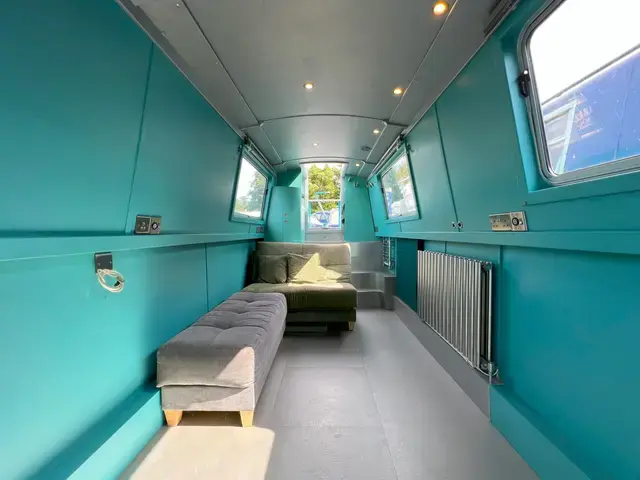 Colecraft 60' Semi Cruiser Hybrid Narrowboat