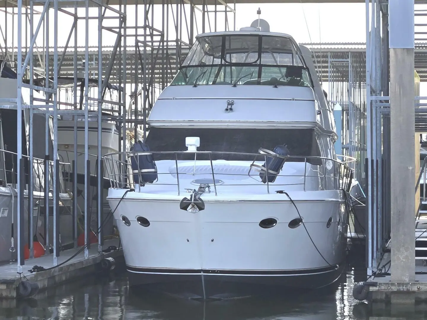 2003 Carver 570 voyager pilothouse