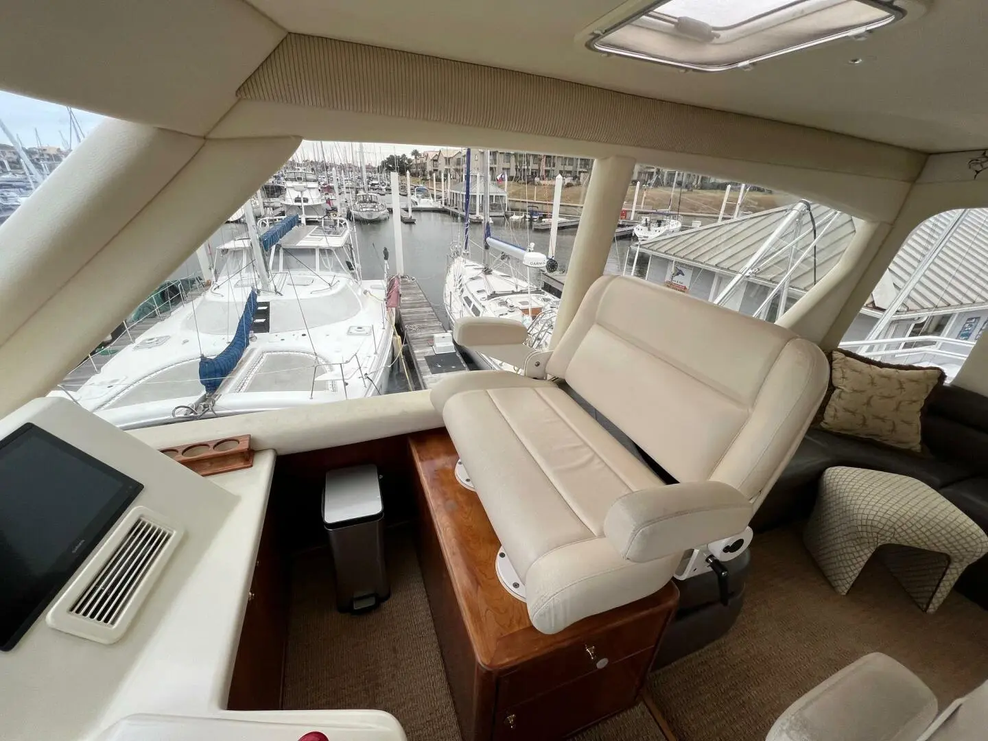 2006 Ocean 73 super sport