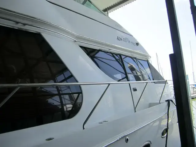 Carver 570 Voyager SL