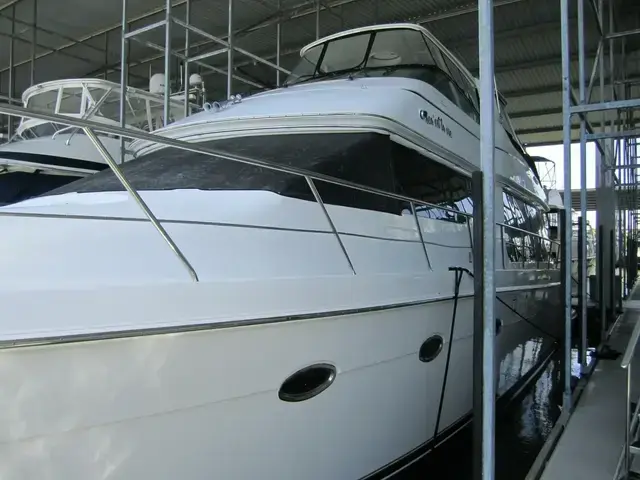 Carver 570 Voyager SL