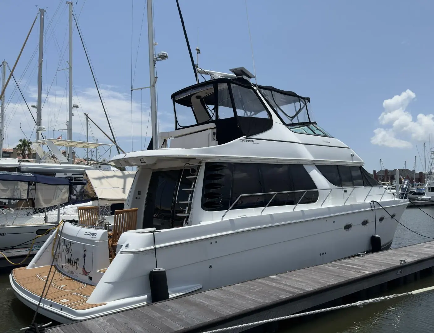 2000 Carver 530 voyager pilothouse