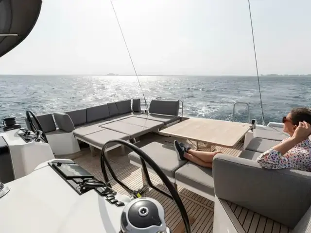 Jeanneau YACHTS 55