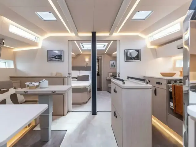 Jeanneau YACHTS 55