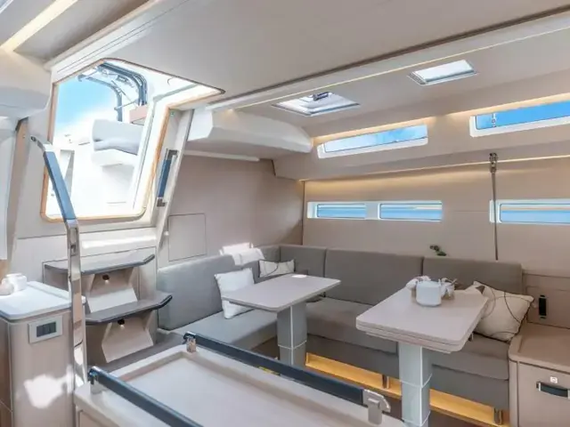 Jeanneau YACHTS 55