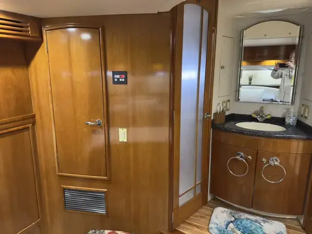 Carver 530 Voyager Pilothouse