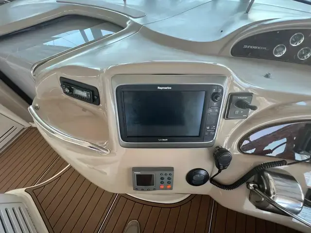 Sea Ray Sundancer 460