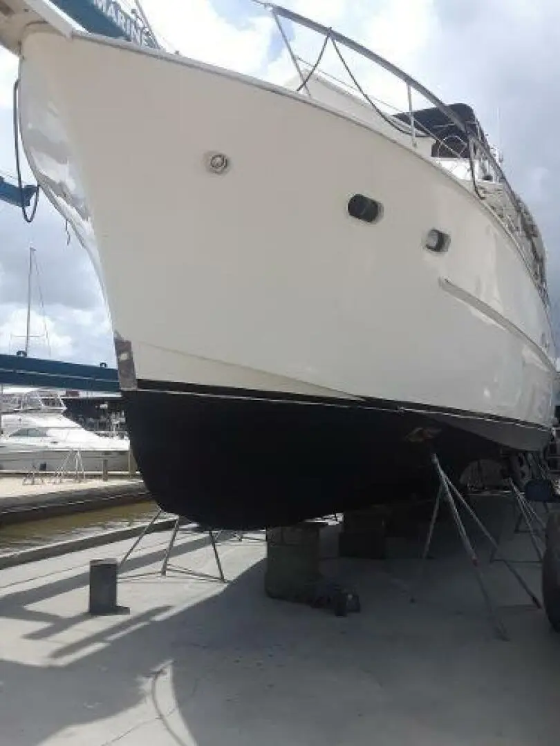 1965 Hatteras motor yacht