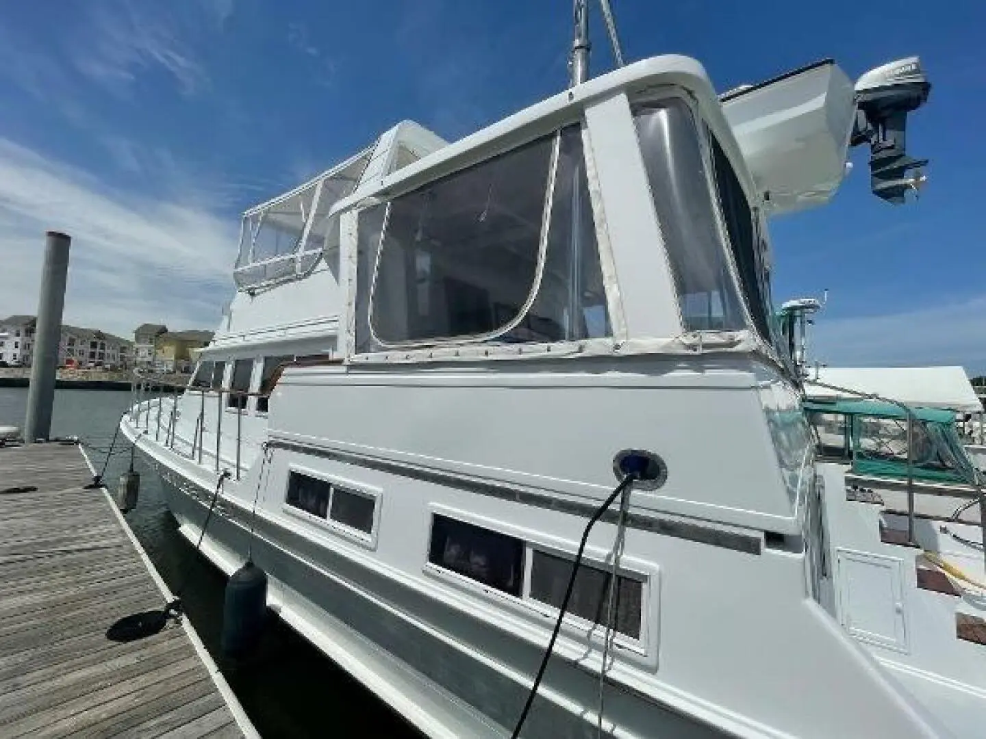 1985 Bestway cockpit motor yacht