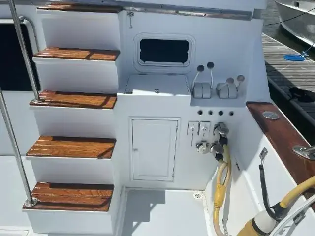 Bestway Cockpit Motor Yacht