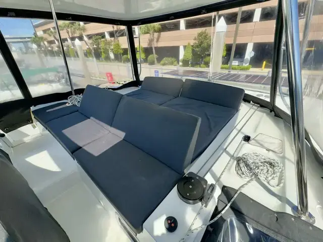 Lagoon 48