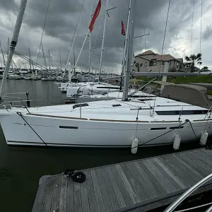 2017 Jeanneau 449