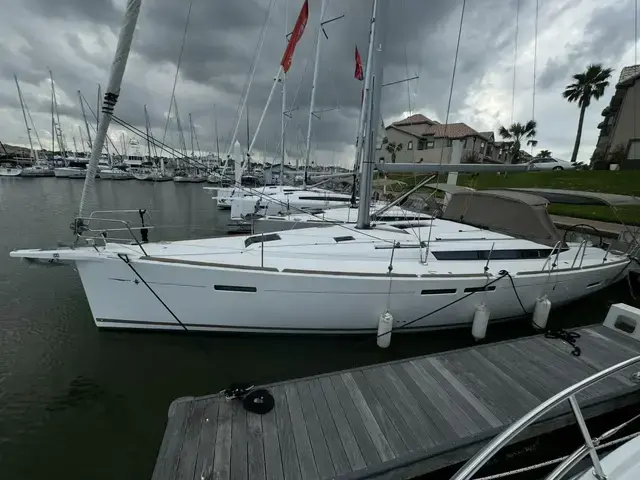 Jeanneau 449