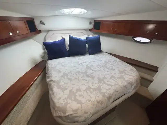 Cruisers Yachts 415 MY