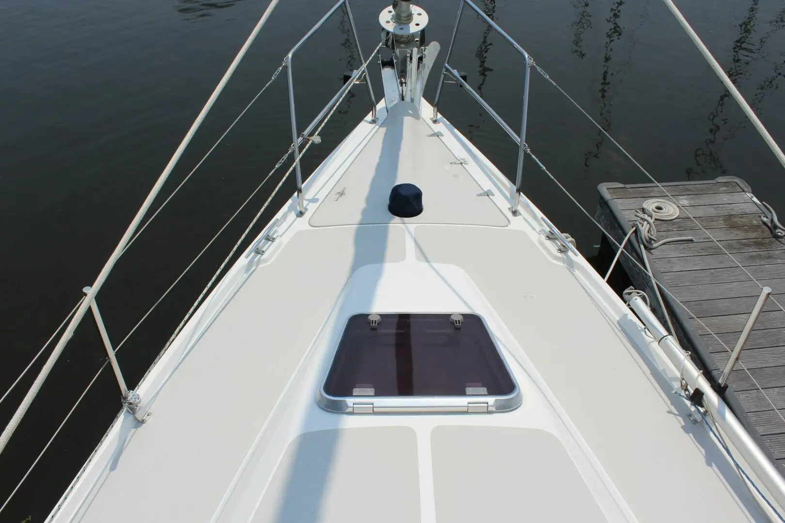 2005 Catalina 387