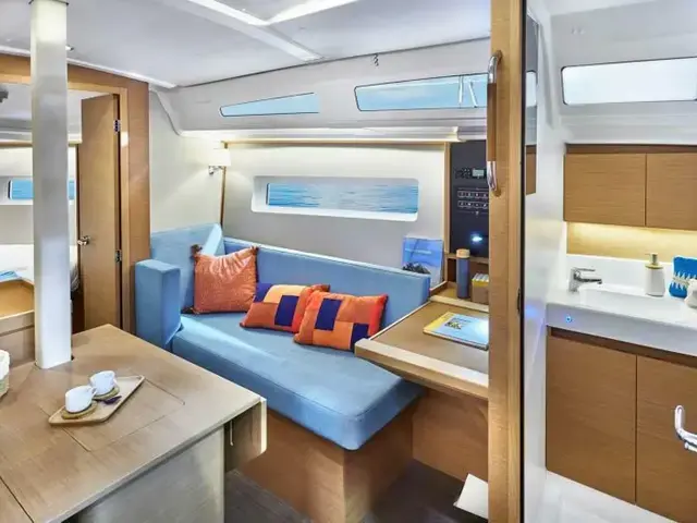 Jeanneau Sun Odyssey 380