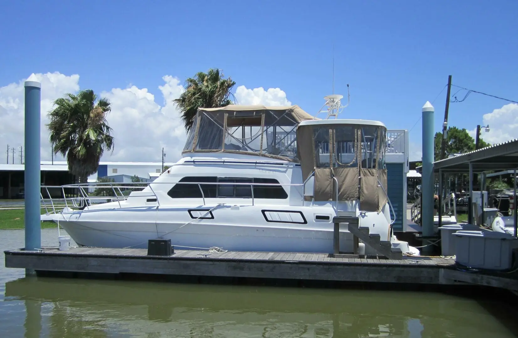 1996 Mainship 37 motor yacht