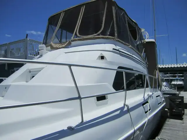 Mainship Boats 37 Motor Yacht