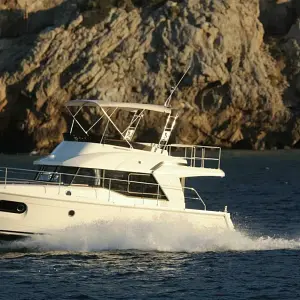 2025 Beneteau Swift Trawler