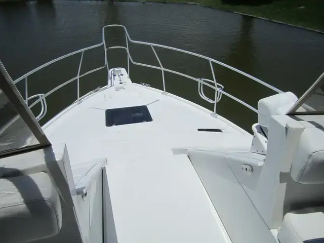 Mainship Boats 37 Motor Yacht