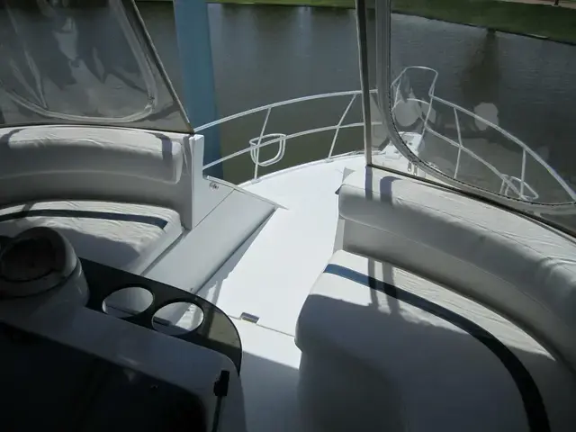 Mainship Boats 37 Motor Yacht