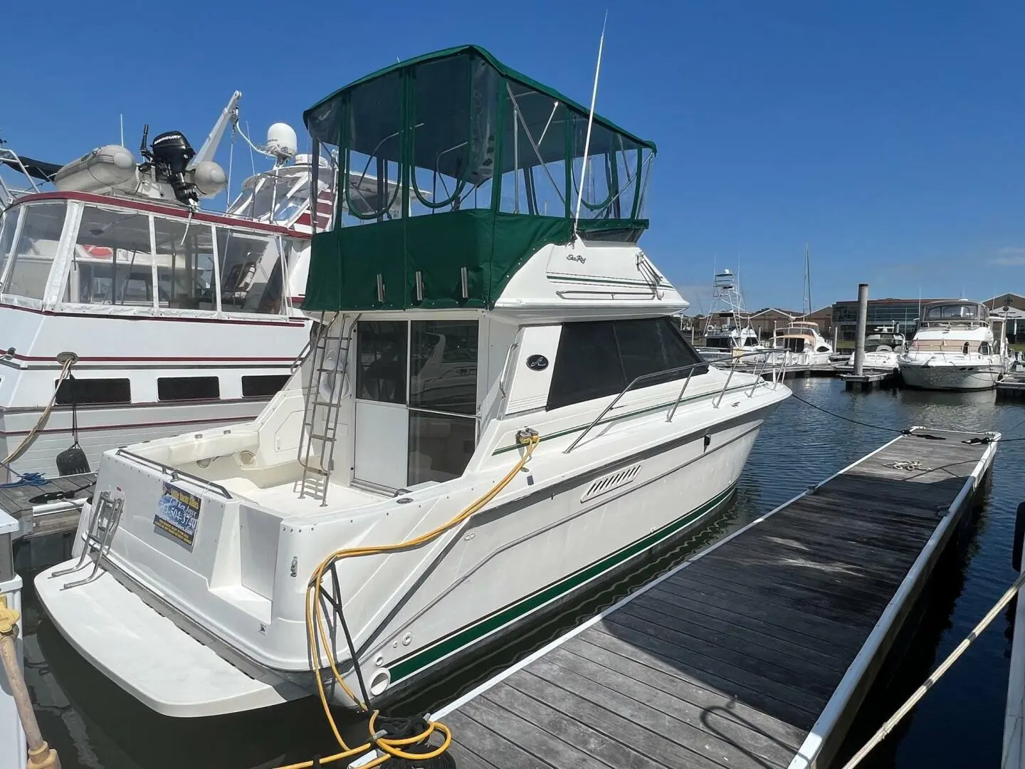 1996 Sea Ray 370 aft cabin