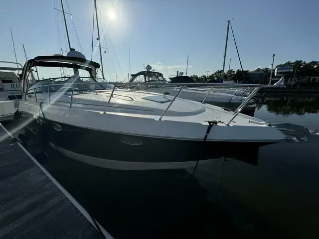 Chaparral 350 Signature