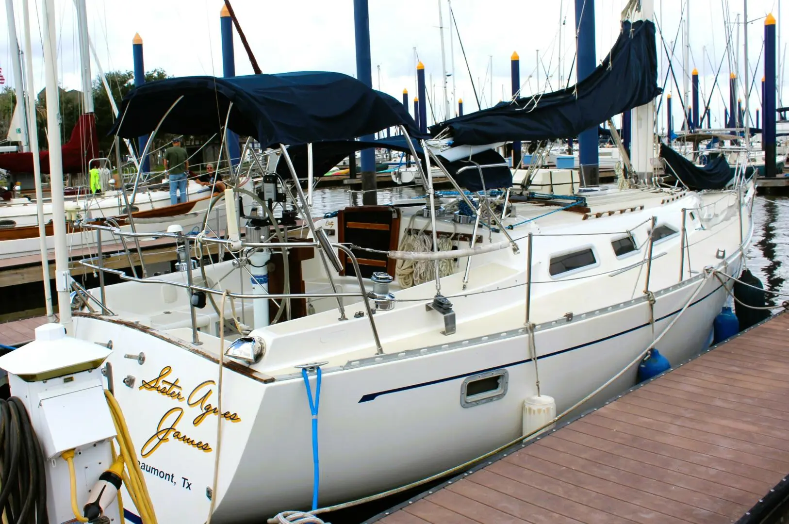 1986 Freedom Marine 36