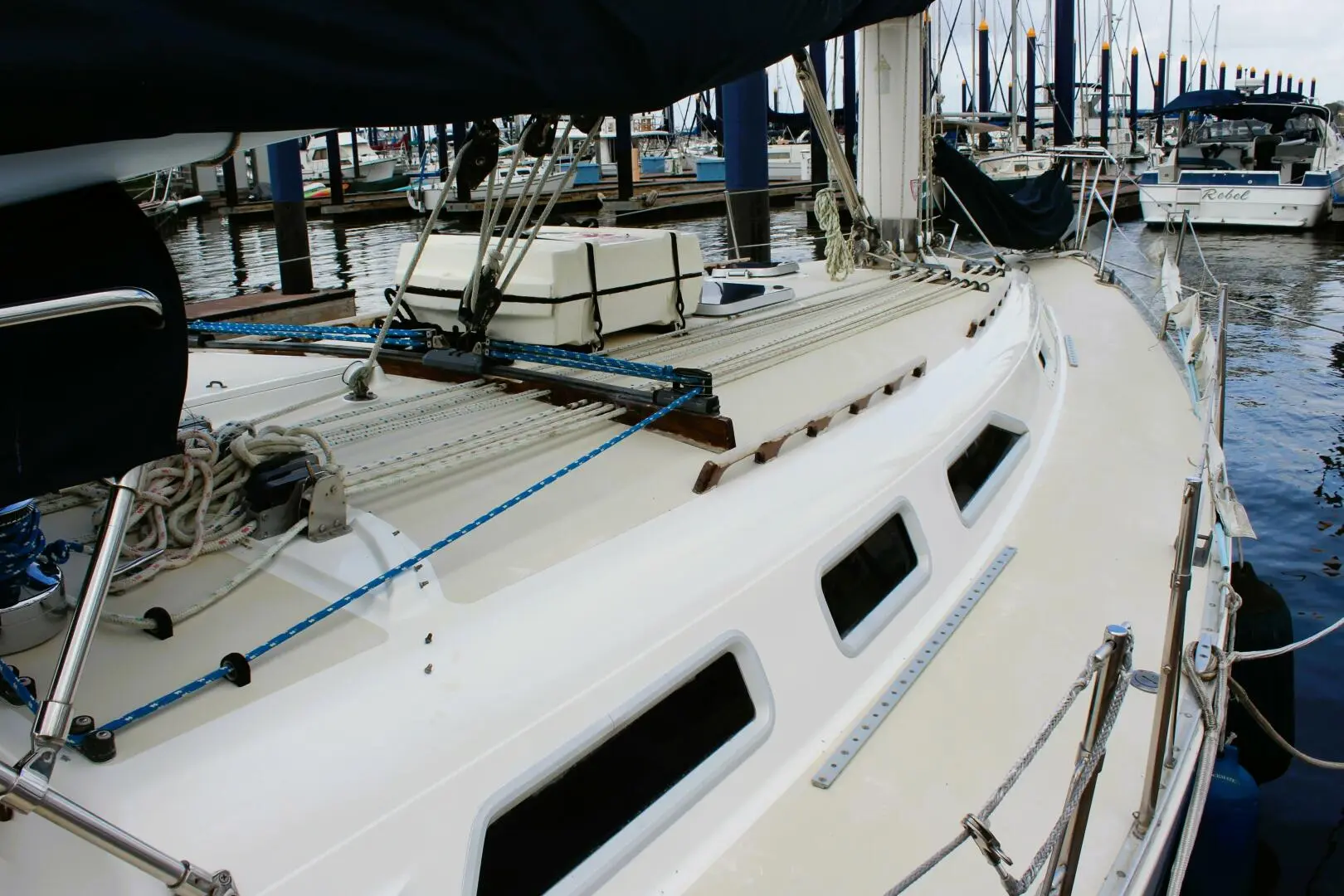 1986 Freedom Marine 36