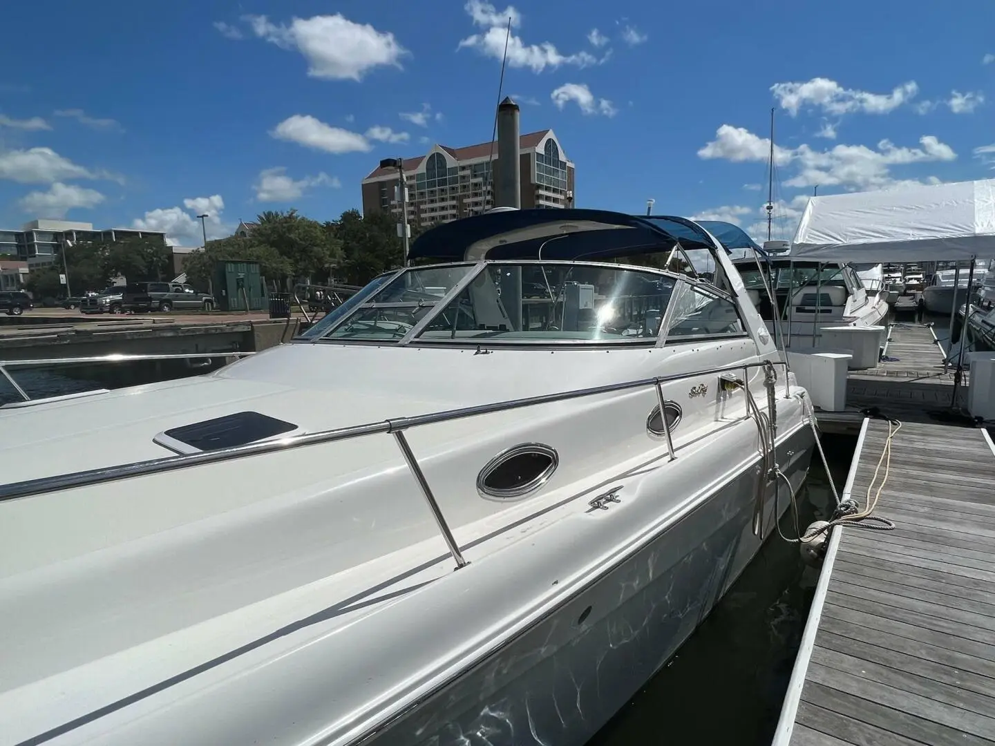 1998 Sea Ray 330 sundancer