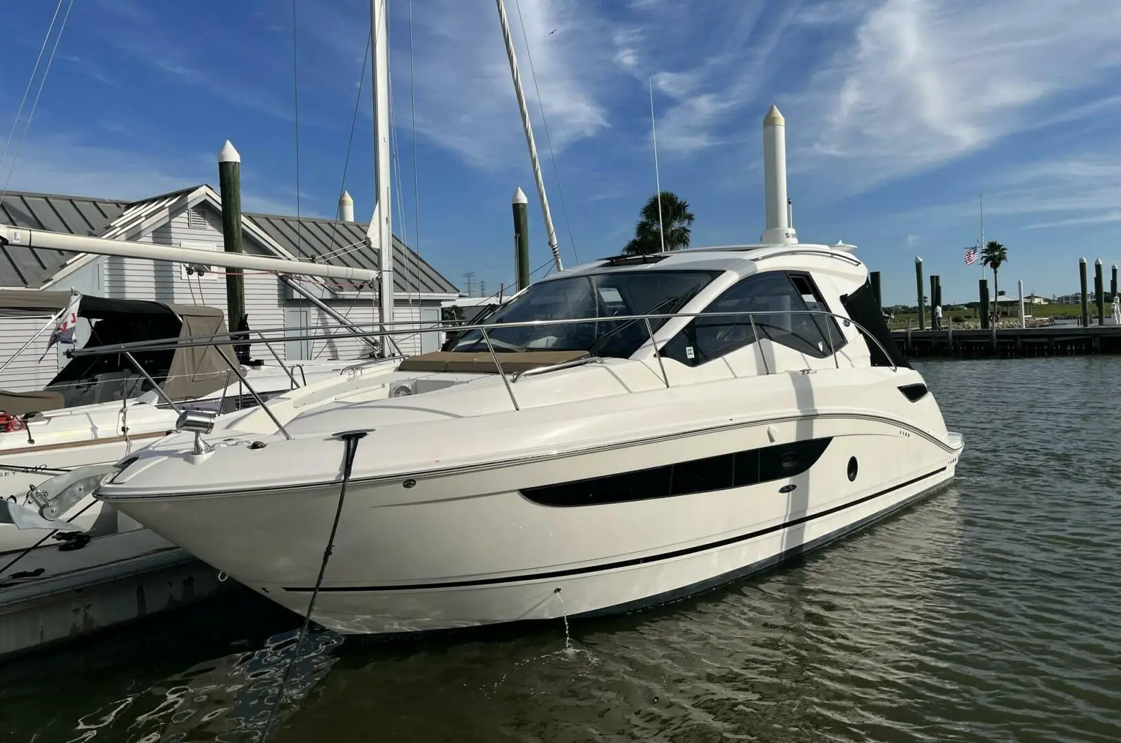 2018 Sea Ray sundancer 350 coupe