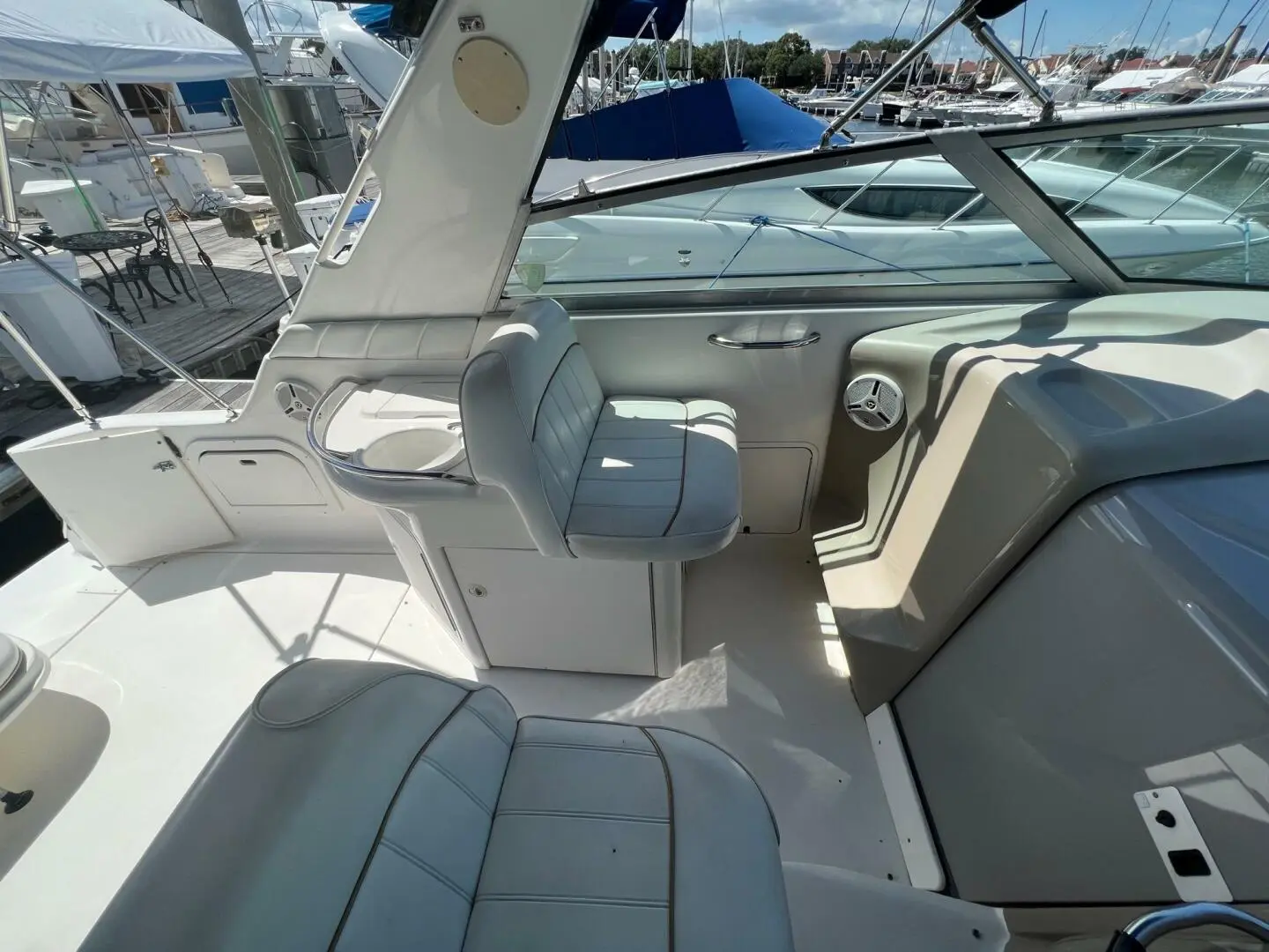 1998 Sea Ray 330 sundancer