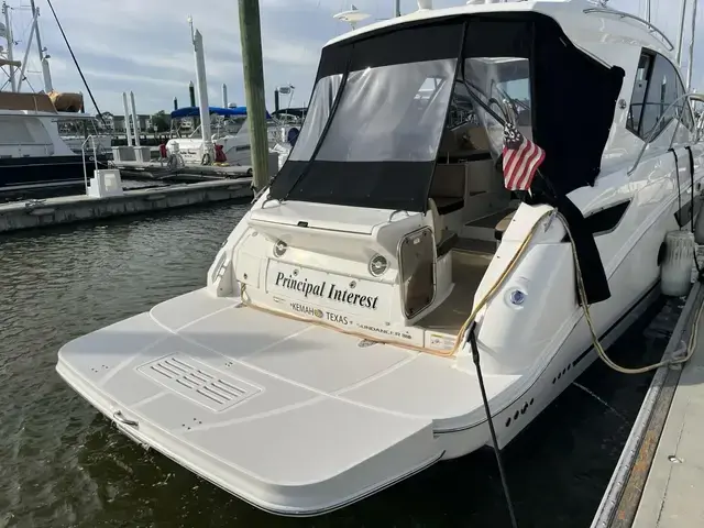 Sea Ray Sundancer 350 Coupe