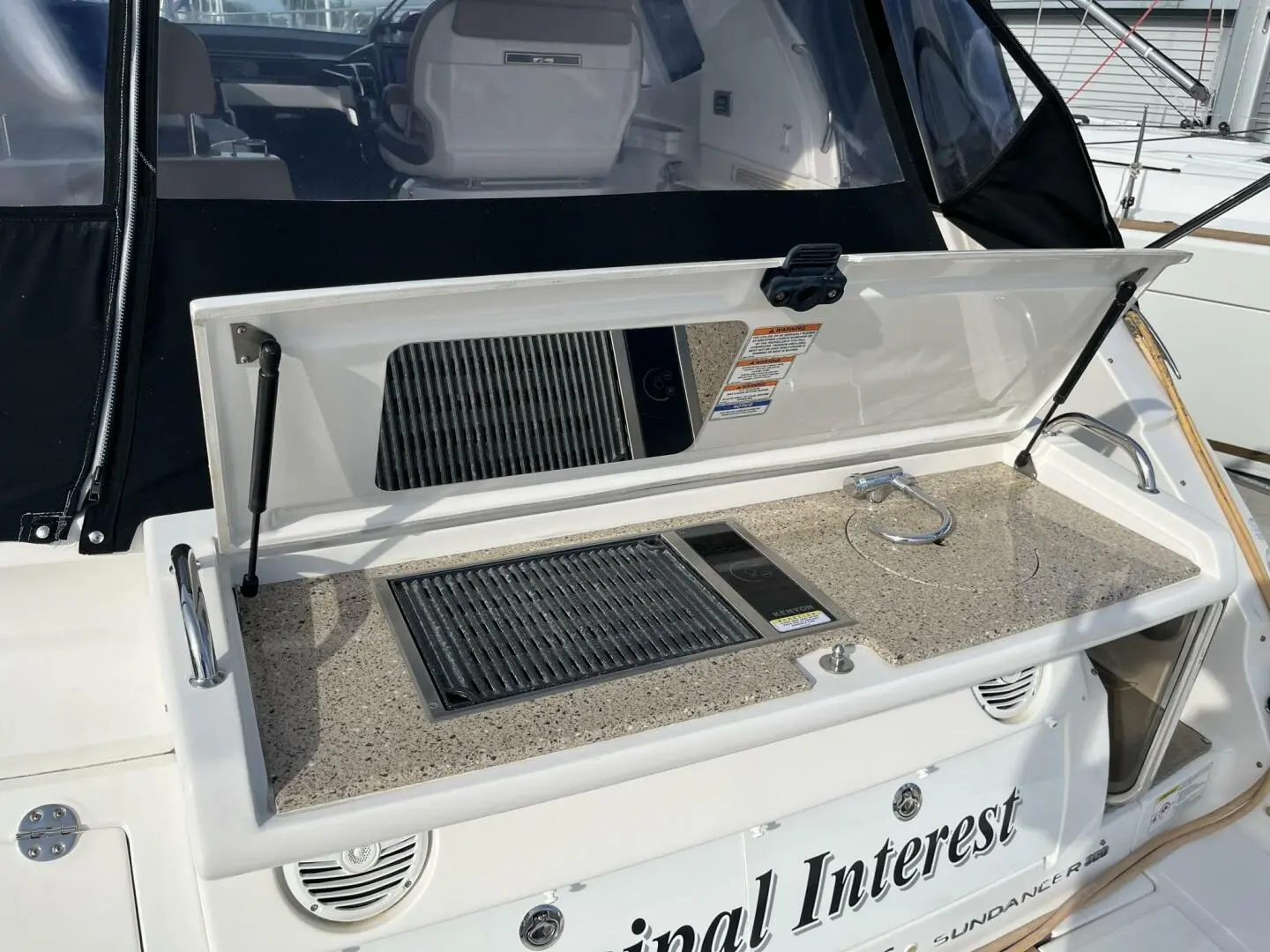 2018 Sea Ray sundancer 350 coupe