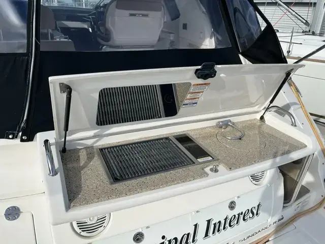 Sea Ray Sundancer 350 Coupe