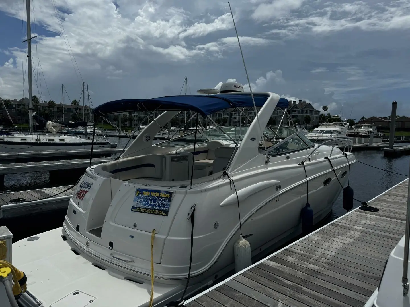 2003 Chaparral 320 signature