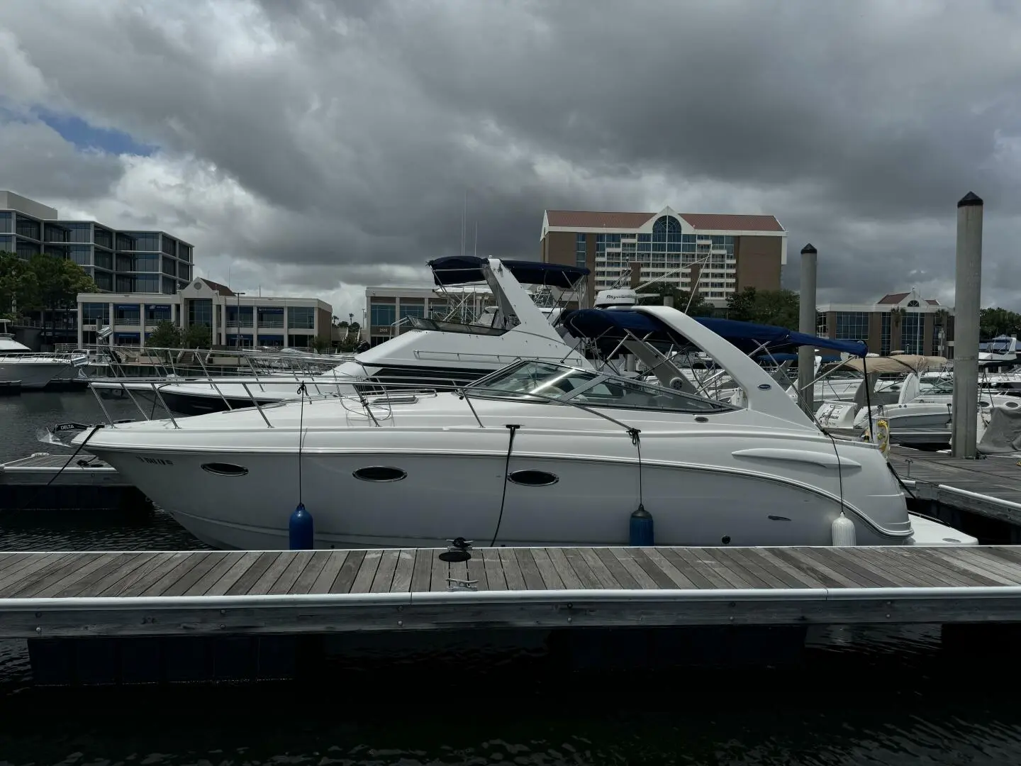 2003 Chaparral 320 signature