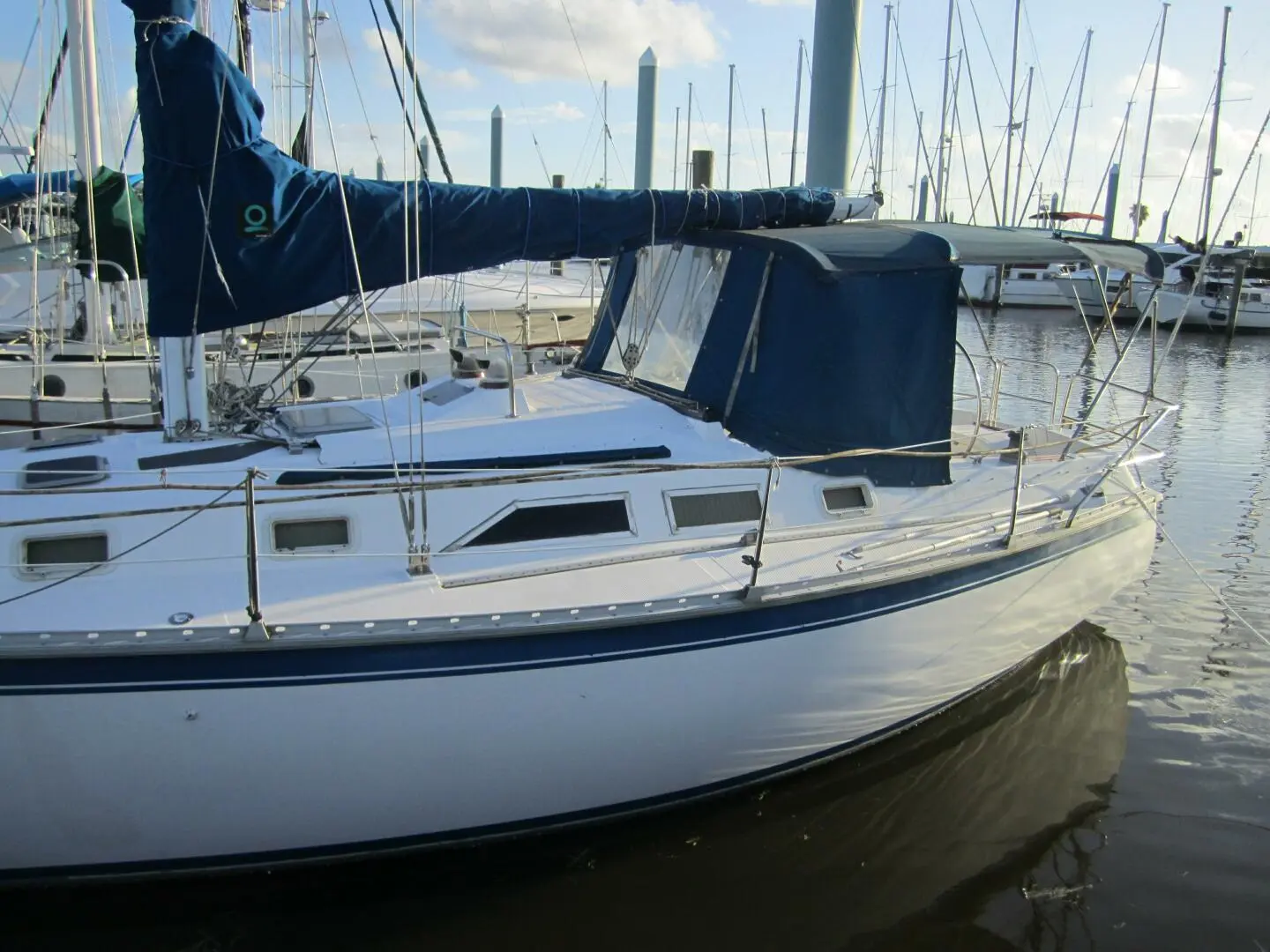 1984 Hunter 34