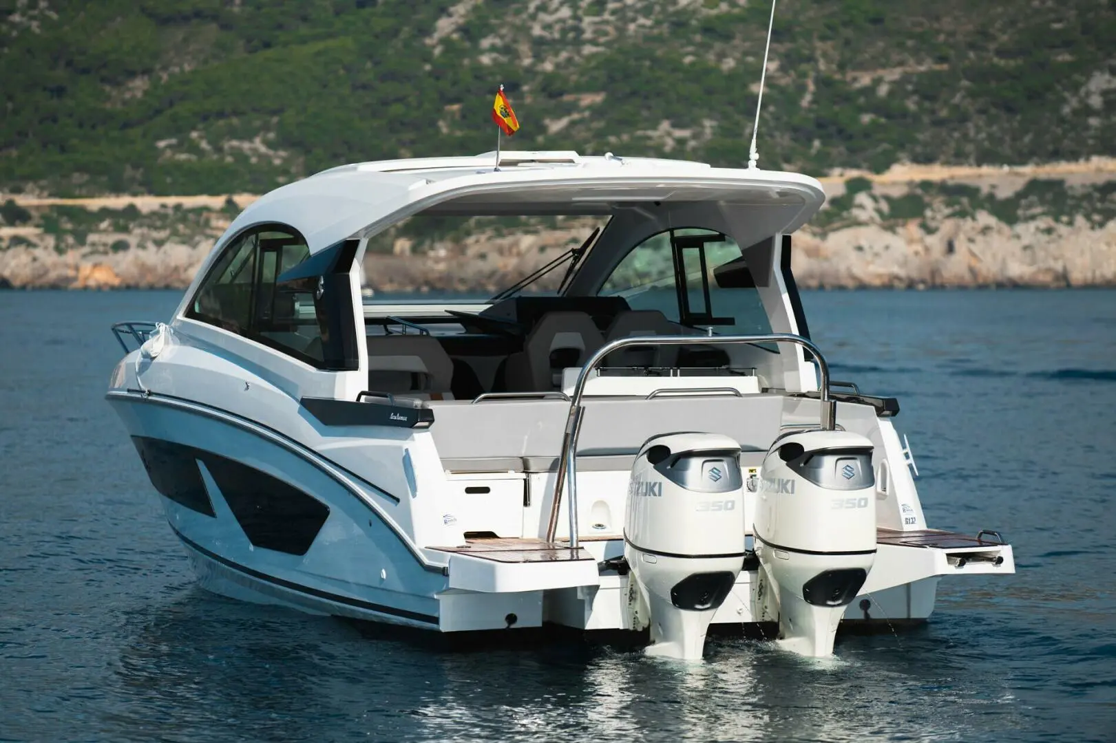 2024 Beneteau gran turismo 38