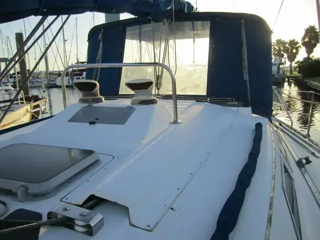 Hunter 34